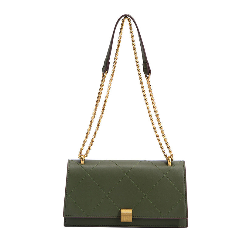 Elegant Chain-Detail Crossbody Clutch Bag
