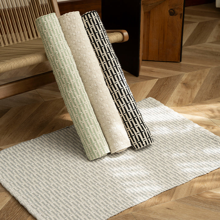 Woven placemat made of cotton blend with waffle texture