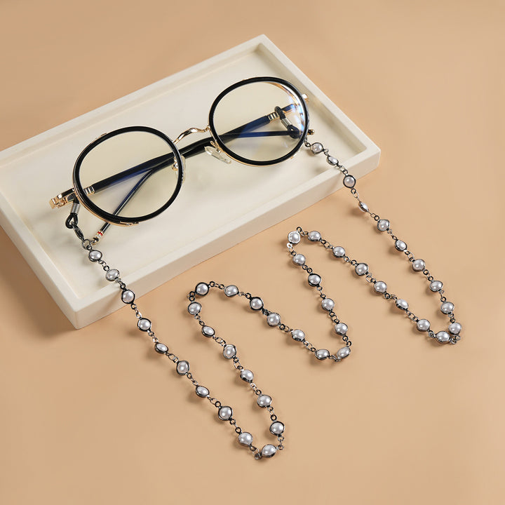 Elegant Pearl-Linked Eyewear Chain Kalsten