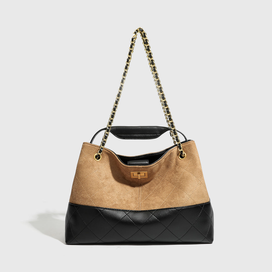 Elegant Quilted Handbag