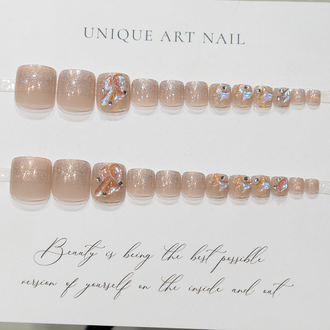 Sparkling Crystal-Design Toenail Art