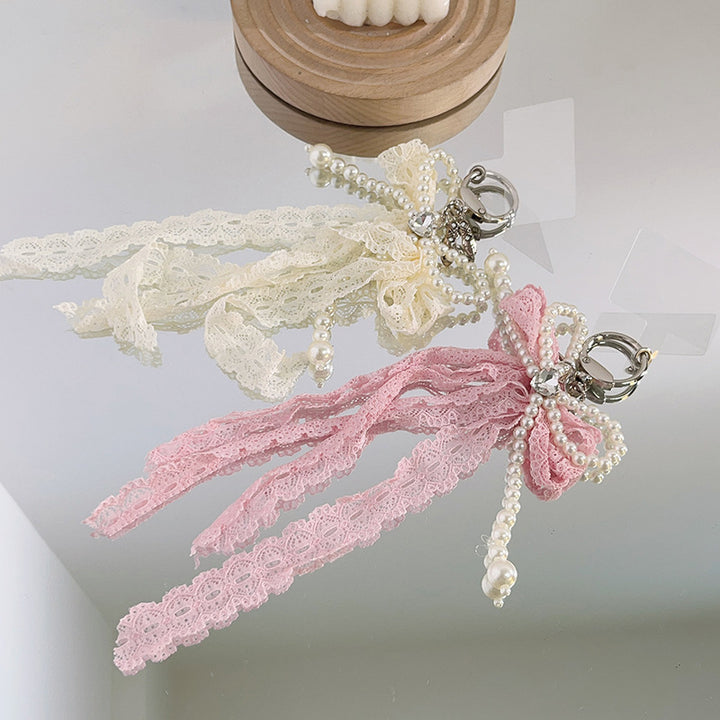 Elegant Pearl Embellished Charm Keychain Kalsten