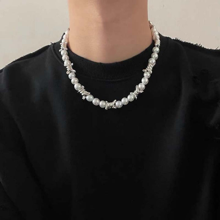 Delicate pearl necklace with filigree design Kalsten