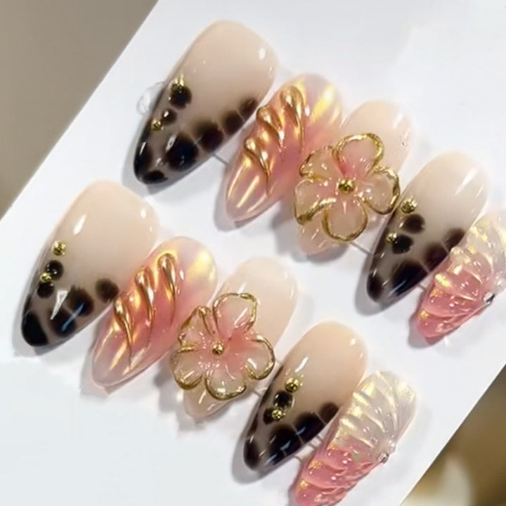 Decorative Press-On Nail Art Set with Floral Accents Kalsten