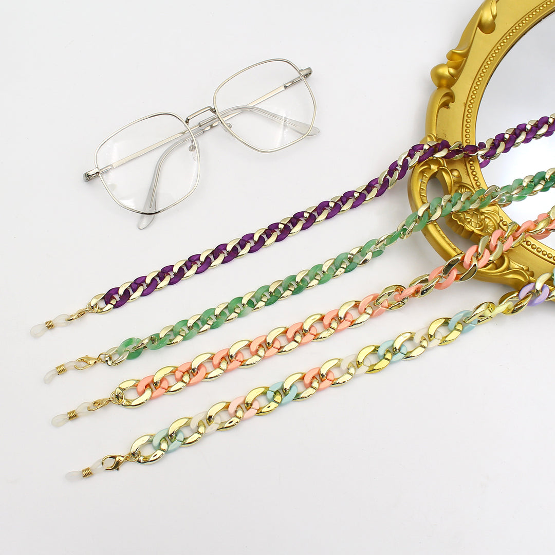 Stylish Chain Eyewear Holder Kalsten