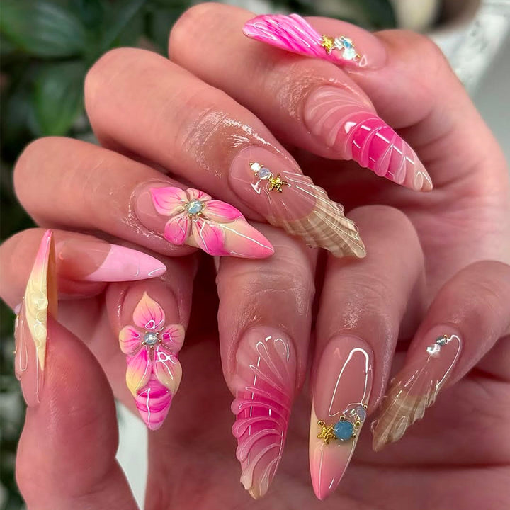 Artificial nails with creative 3D flower accents Kalsten