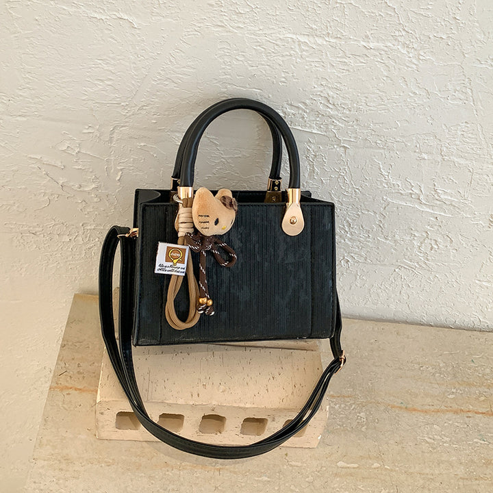 Elegant Textured Handheld Shoulder Bag
