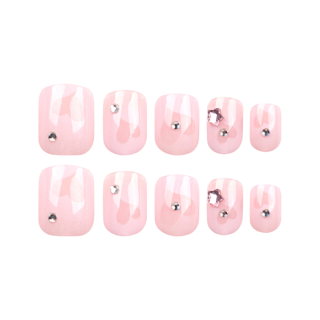 Artistic Nail Art with Glitter and Heart Designs Kalsten