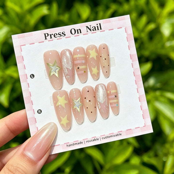 Artistic Floral Press-On Nail Set  1791773803