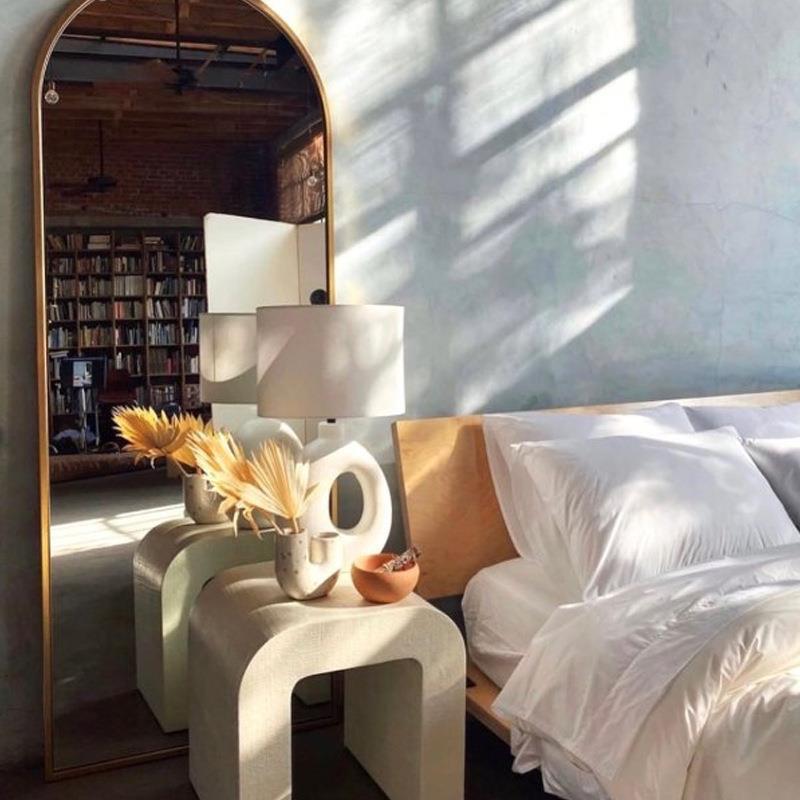 Sculptural Ceramic Table Lamp