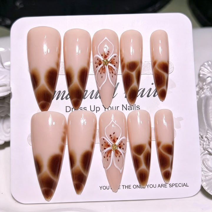 Floral-Themed Stiletto Press-On Nail Tips Kalsten