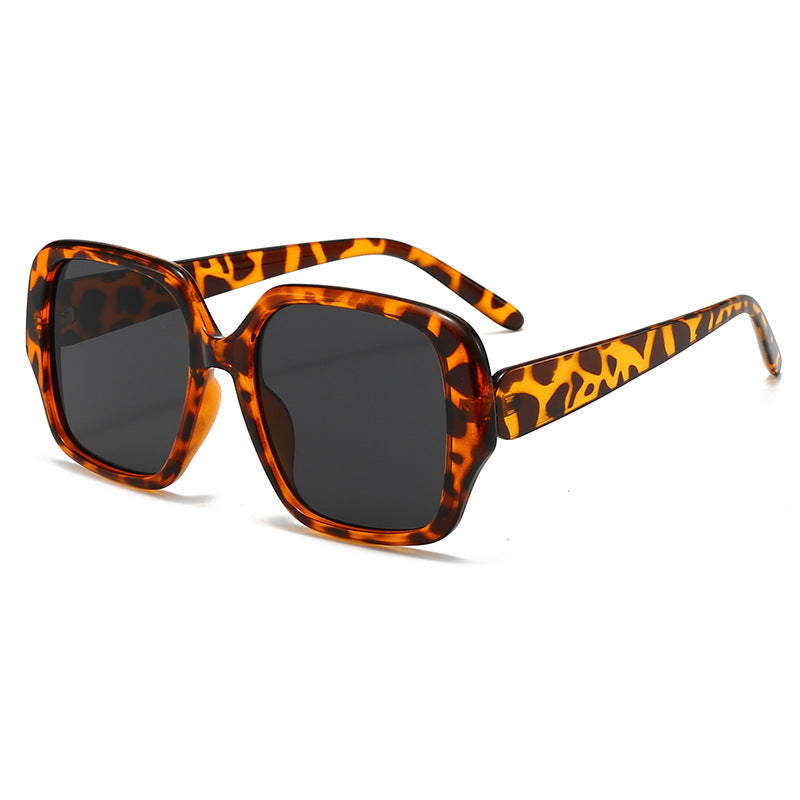 Women’s fashionable square sunglasses with wide frame Kalsten