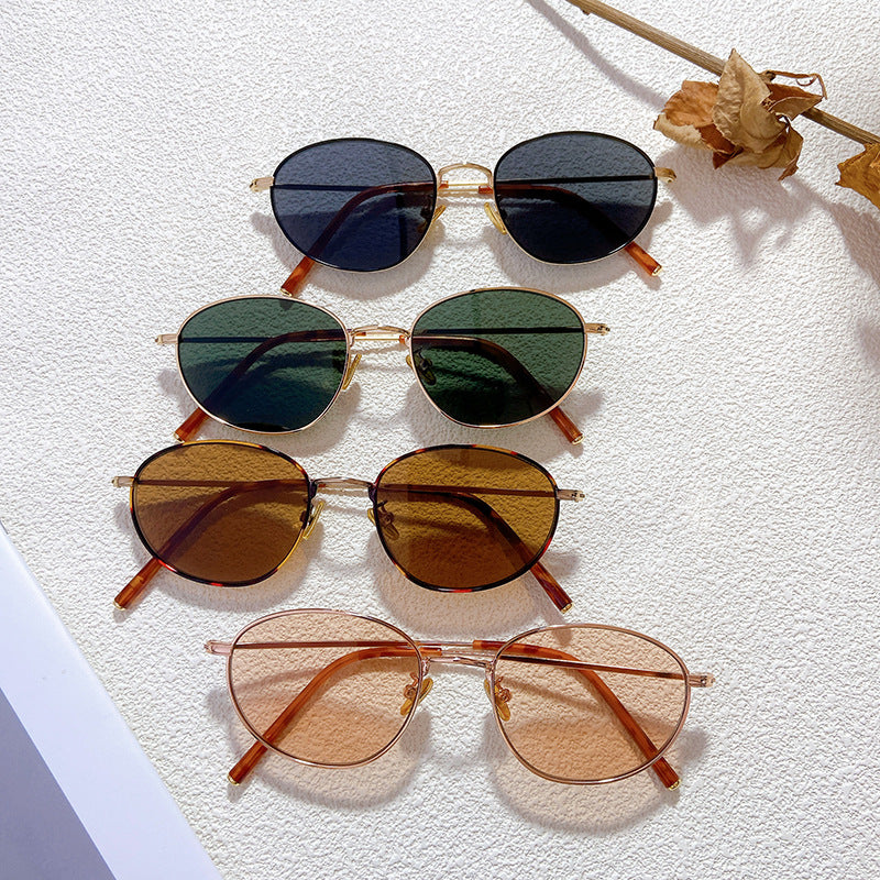 Fashionable Glasses in Elegant Design Kalsten
