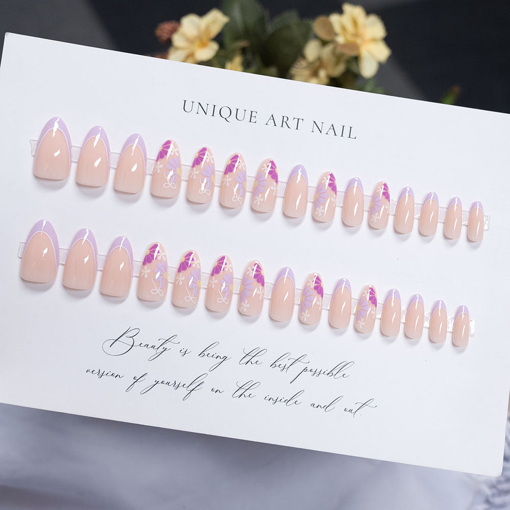 Elegant Articulated Press-On Nail Set