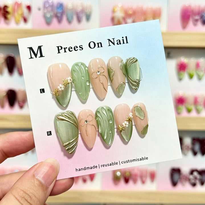 Artistic Reusable Press-On Nail Art Set