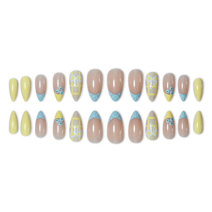 Designer Press-On Nail Art Set with Unique Patterns Kalsten
