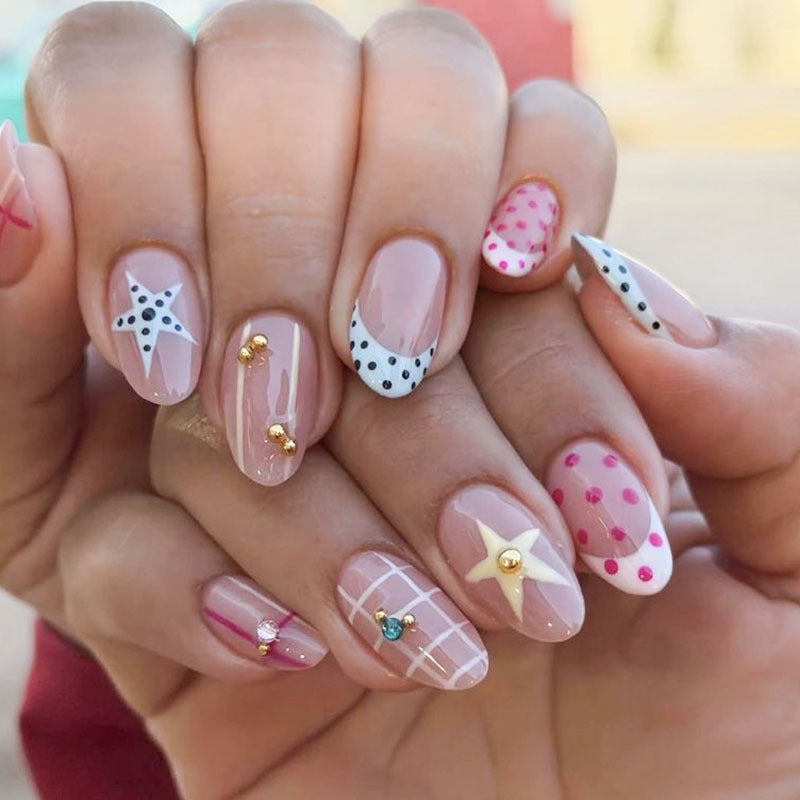 Decorative Artistic Press-On Nails with Star and Polka Dot Design