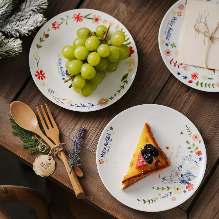 Children's plate made of porcelain with rabbit illustration and floral decoration