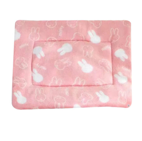 Cozy Fleece Pet Blanket Dog Bed