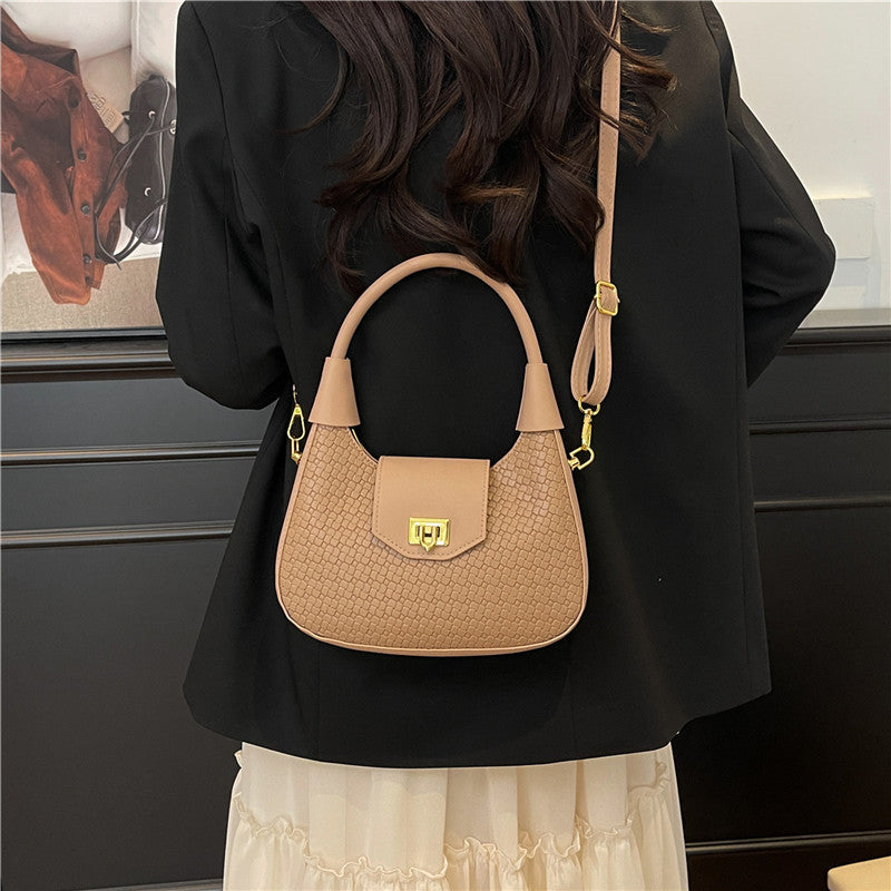 Elegant Woven Handbag
