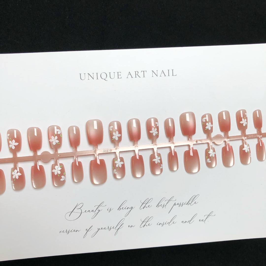 Artisan Floral Press-On Nail Set Kalsten