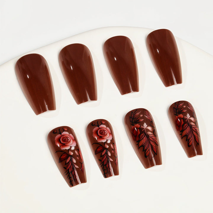Artificial nails with floral accents Kalsten