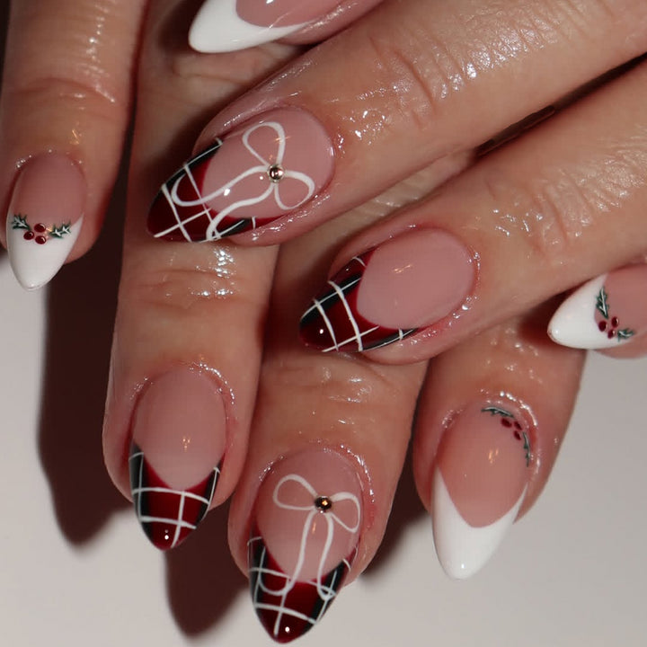 Decorative 3D Holiday-Themed Stiletto Nail Extensions Kalsten
