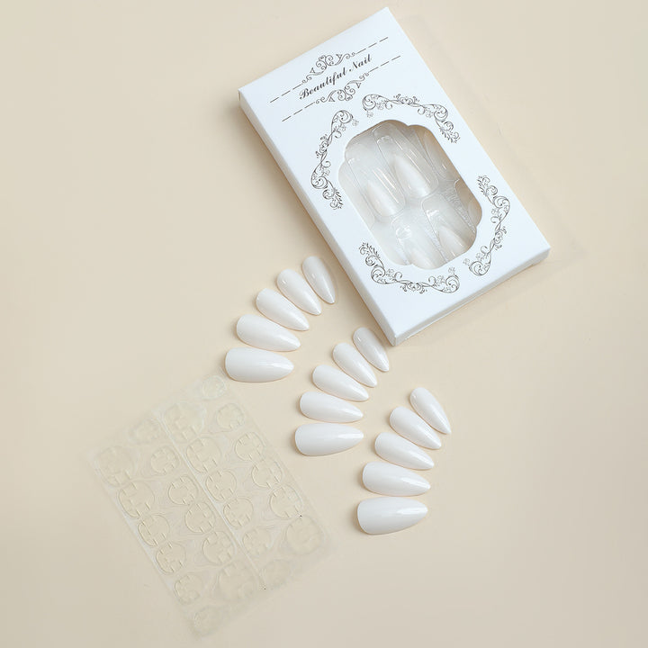 Artificial nail set with shiny finish and elegant shapes Kalsten