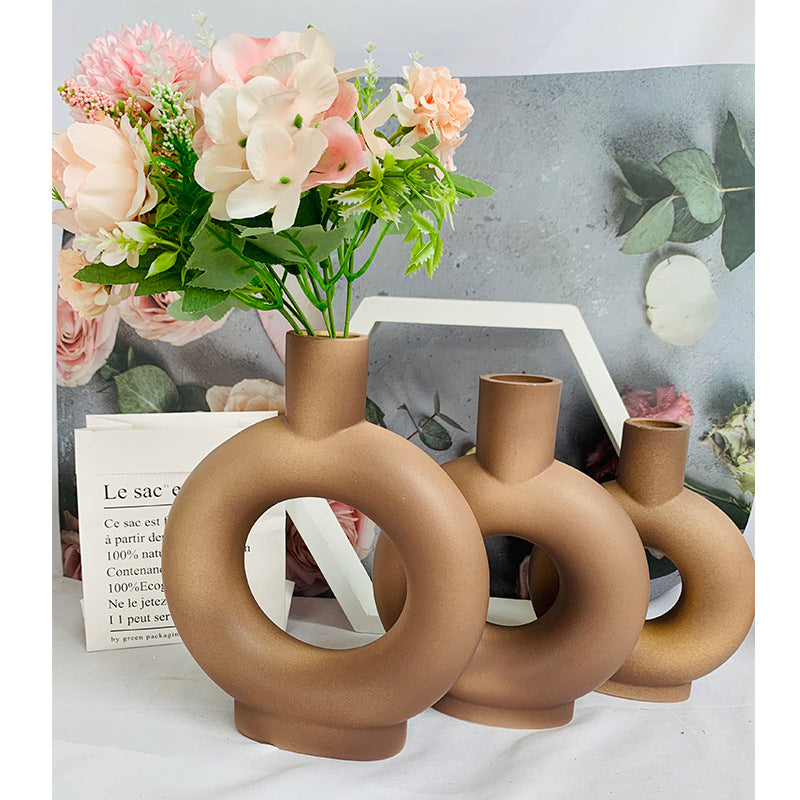 Modern Abstract Ceramic Flower Vase Kalsten