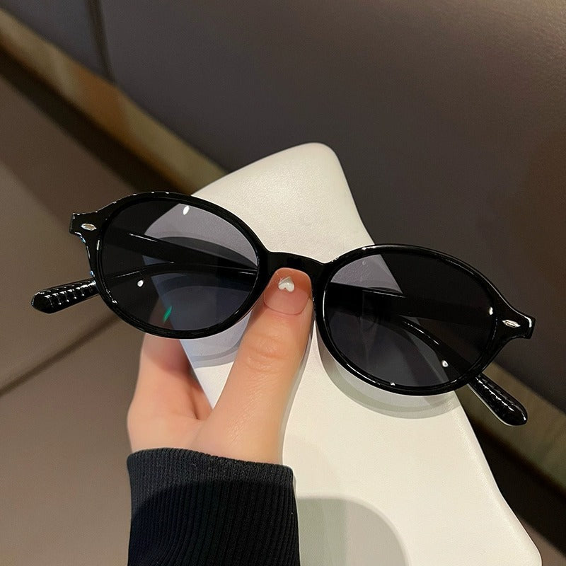 Ladies fashionable sunglasses in elegant oval design Kalsten