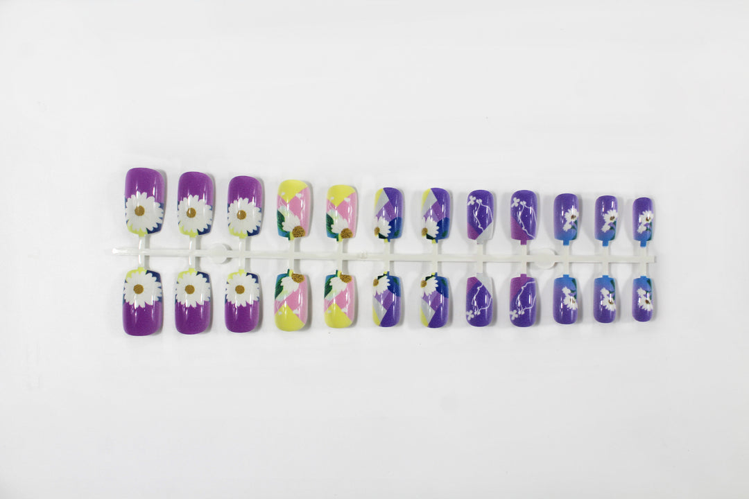 Artificial nail set with colorful floral designs Kalsten
