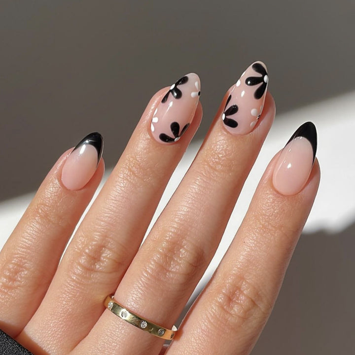 Artistic Floral-Creative Nail Art Extensions