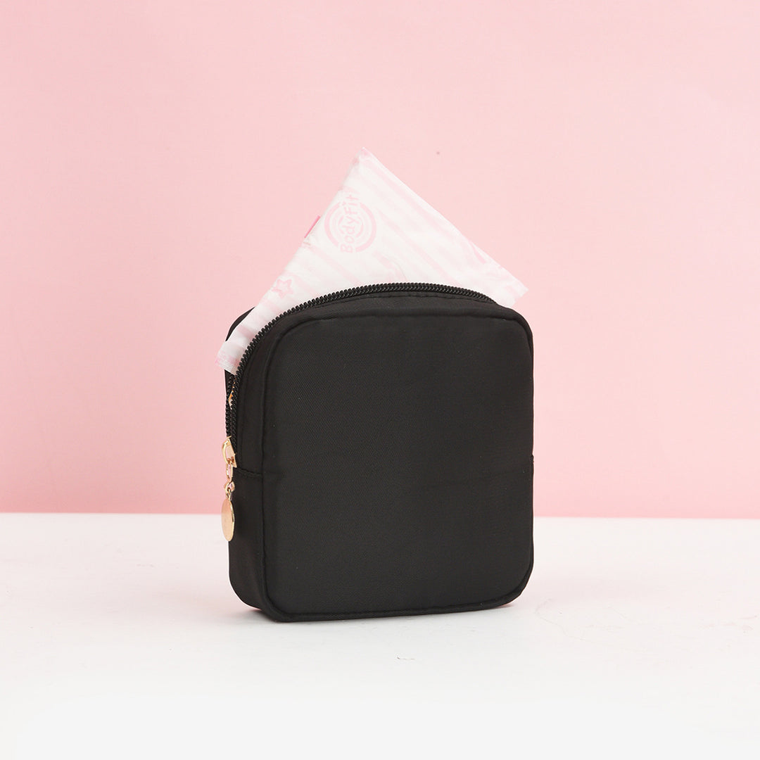 Cosmetic storage bag with fine stripe pattern Kalsten