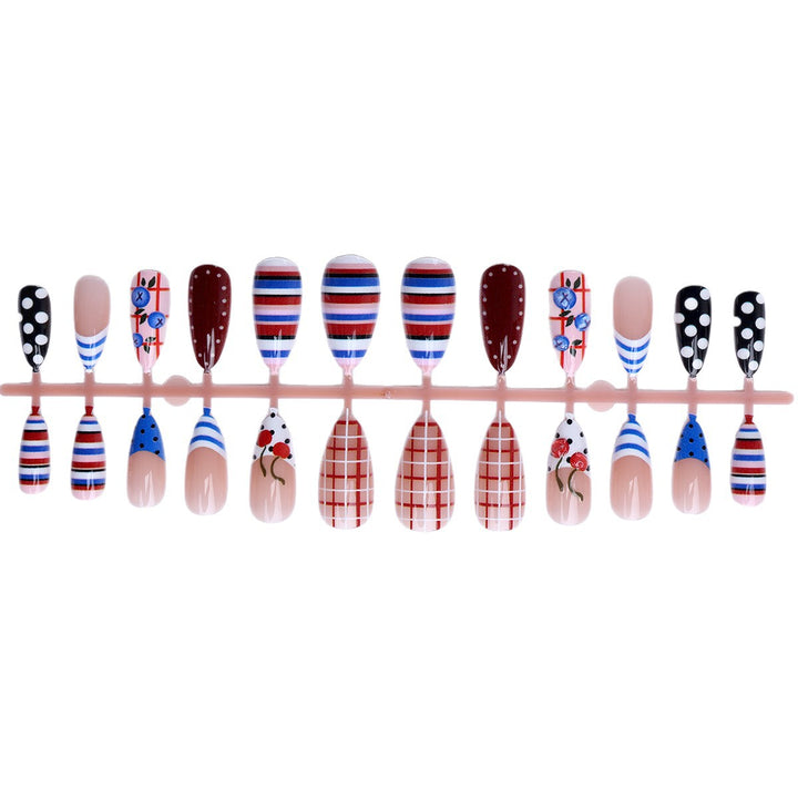 Artful Fingernails In An Unusual Design Kalsten