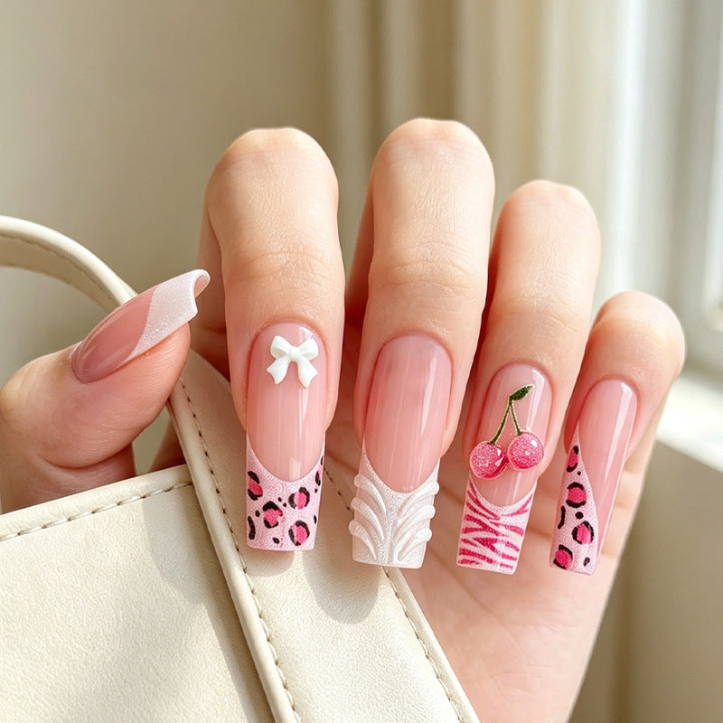 Nail art set with playful motifs Kalsten