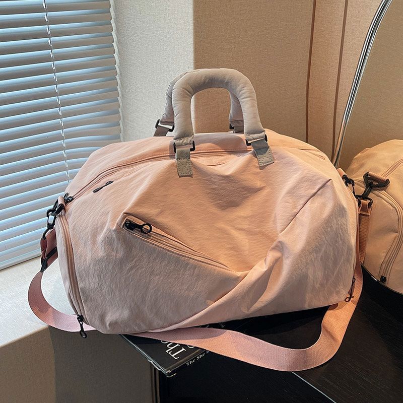 Versatile Lightweight Travel Duffle Bag Kalsten