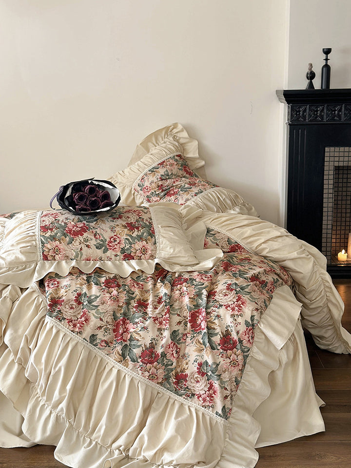 Victorian floral bedding set with ruffle and frill