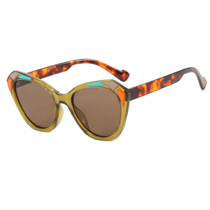 Ladies Cat Eye Sunglasses with Fashionable Details Kalsten