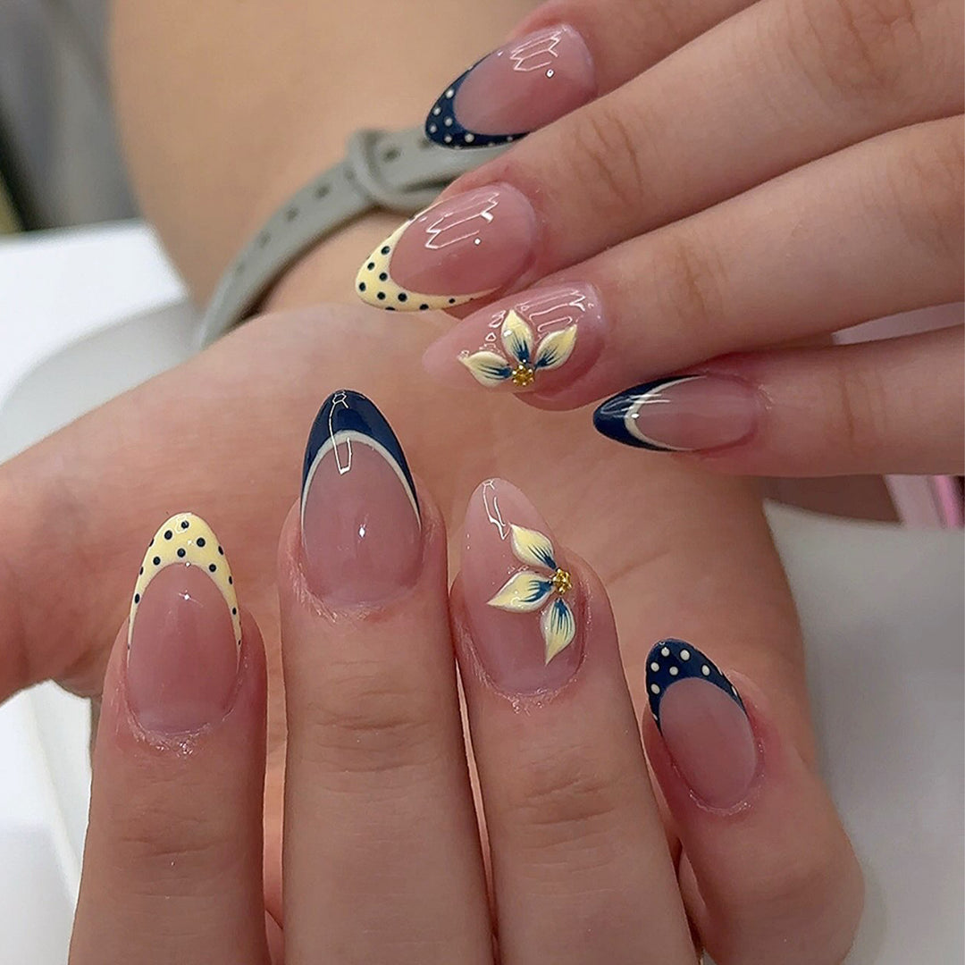 Floral Art Nail Extensions Kalsten