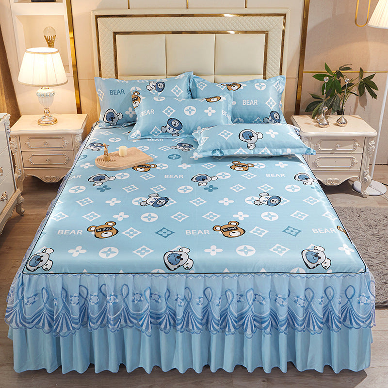 Ladies daybed cover with playful bear motif Kalsten