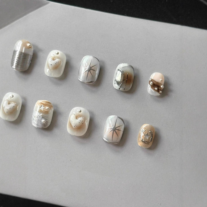 Artistic 3D Shell-Theme Press-On Nail Set