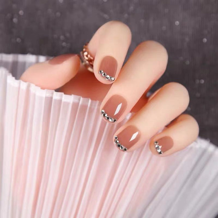 Elegant French Tip Press-On Nail Art