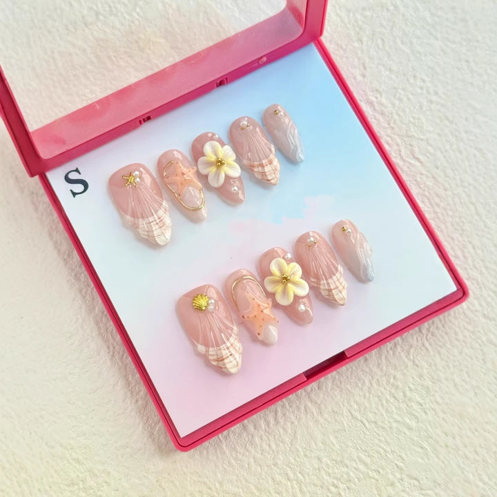 Artistic Shell-Inspired Press-On Nail Art Set