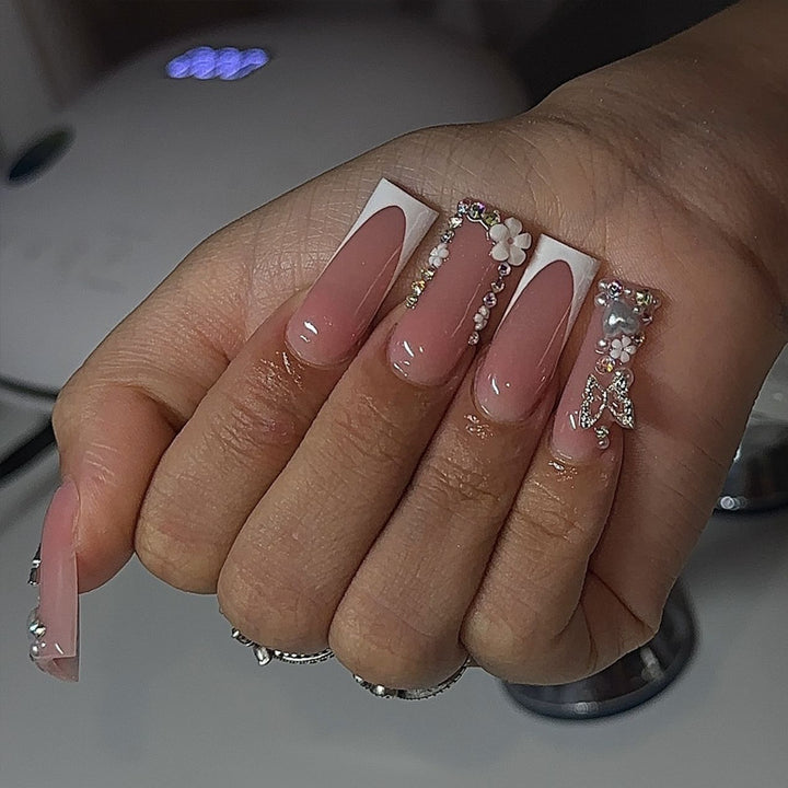 Decorative Acrylic Press-On Nail Set with Rhinestone and Floral Accents Kalsten