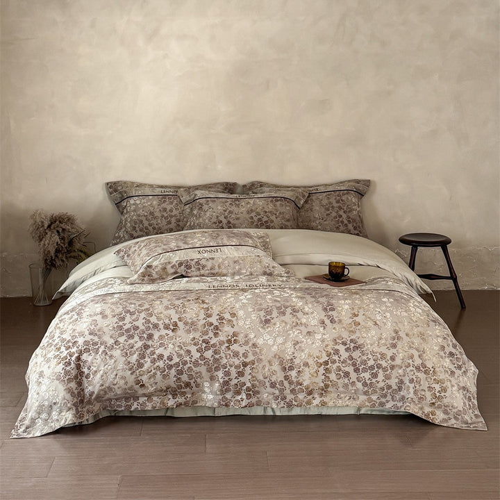 Bedding set with delicate butterfly print and reversible cover