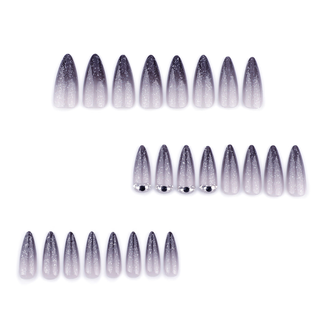 Glamorous artificial nails with sparkling accents Kalsten
