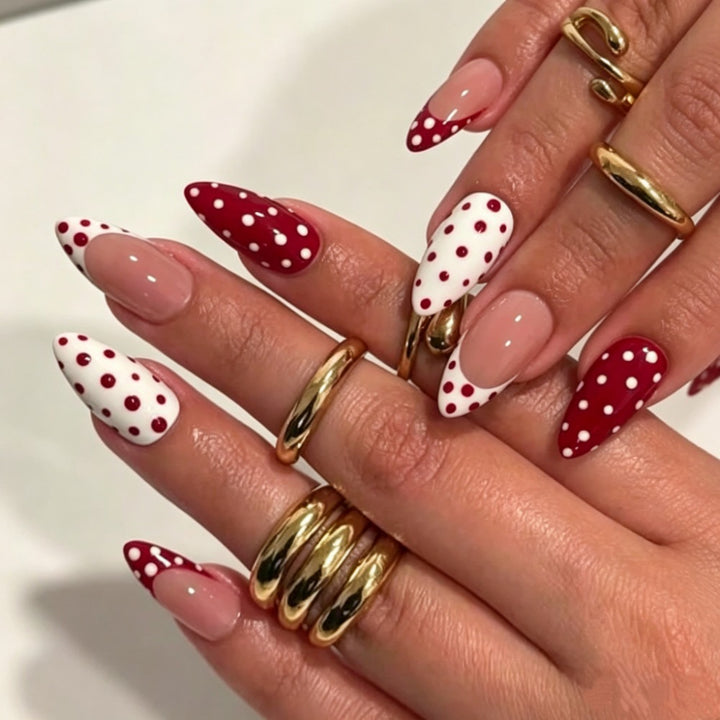 Festive Seasonal Nail Art Enhancements