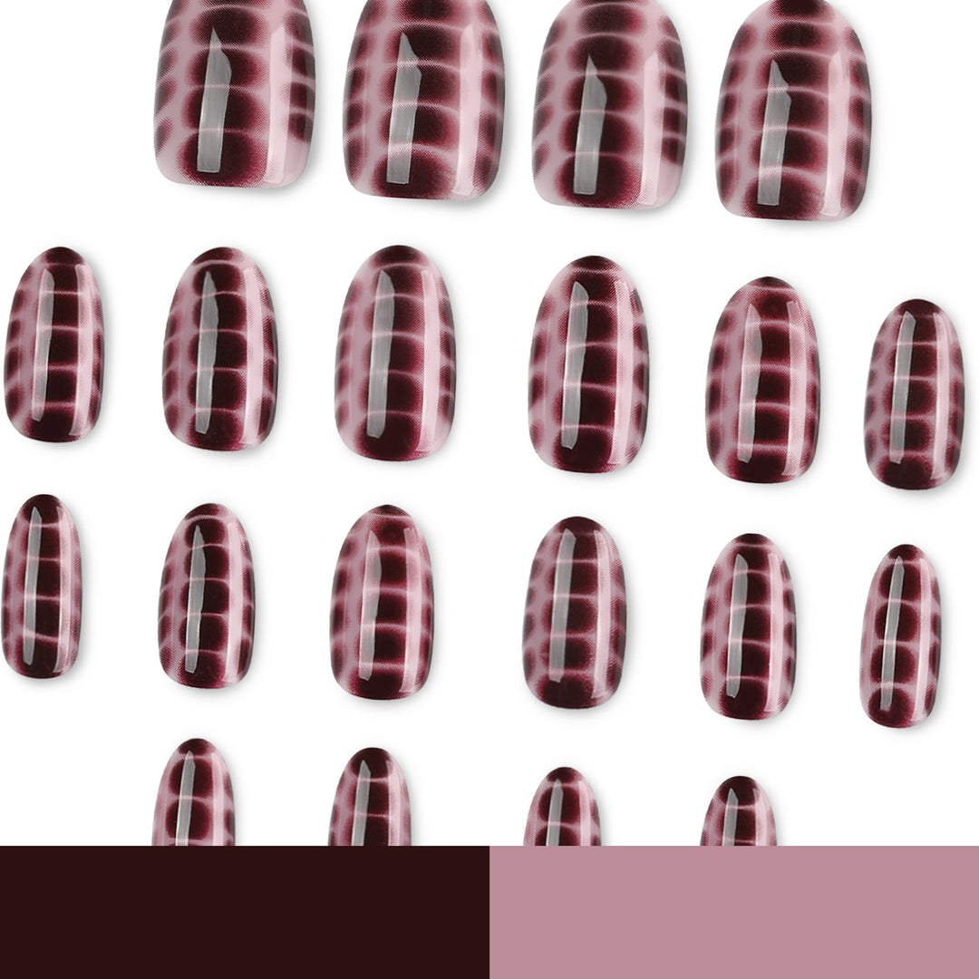 Artful nail art with snake motif Kalsten