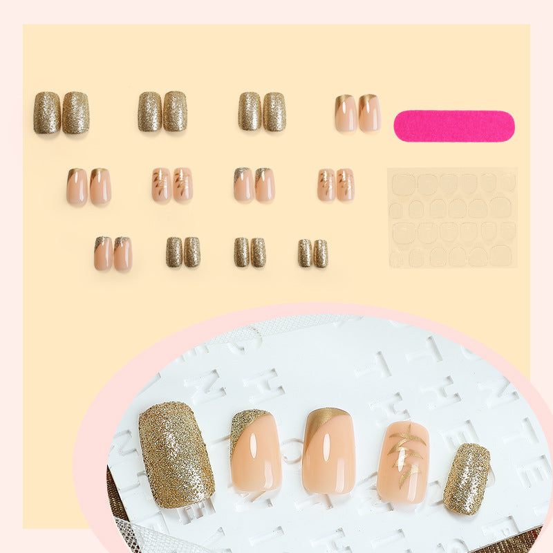 Artificial nail set with elegant gold accents Kalsten