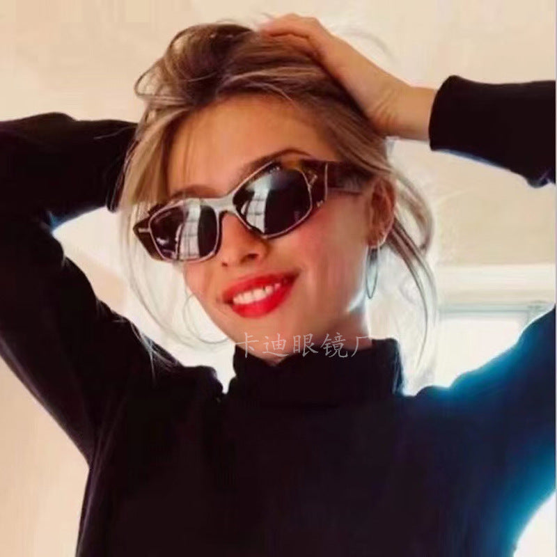 Women's geometric sunglasses with unique, futuristic design Kalsten
